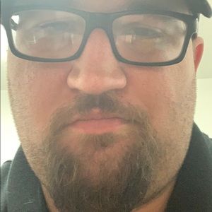 Meet your Posher, Kenneth